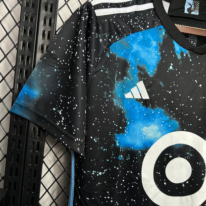 Camiseta 23∕24 Minnesota ll